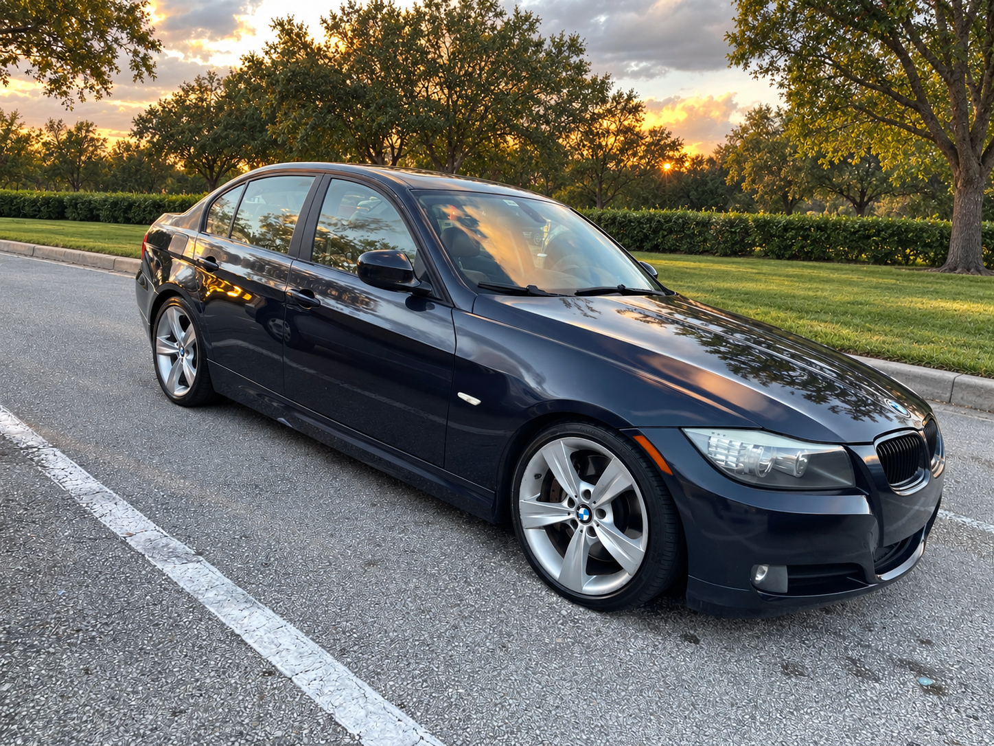 BMW 335i front three-quarter view